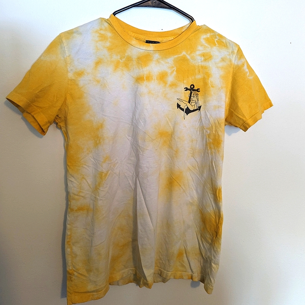 Dark Seas Division Women's Small Yellow Tie Dye T Shirt